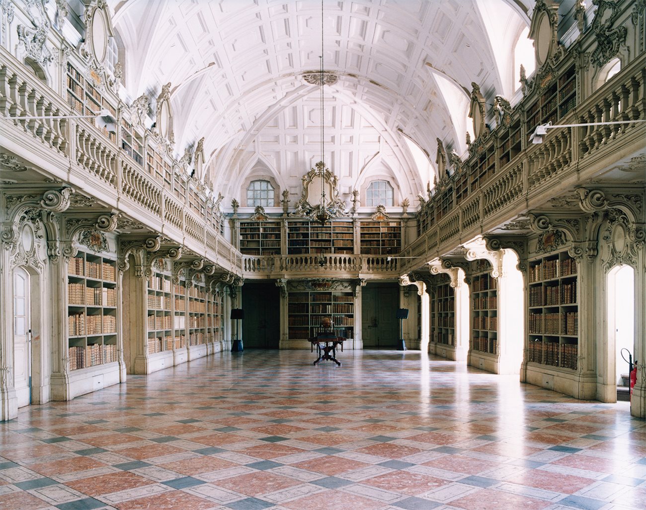 Biblioteca do Palácio Nacional de Mafra III